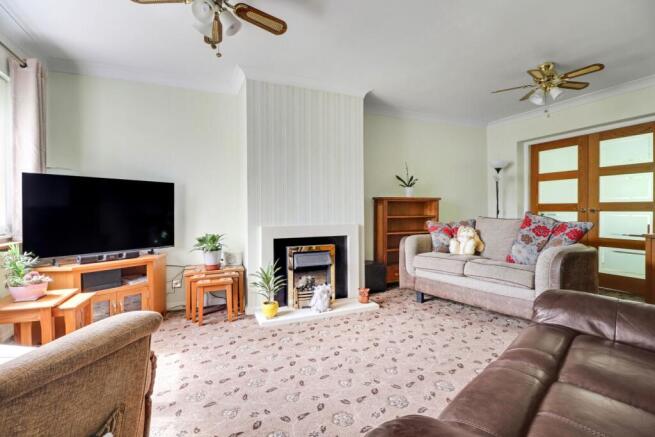 3 bed Semi-Detached for sale Image 5
