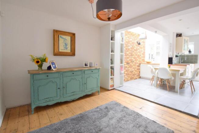 Dining kitchen
