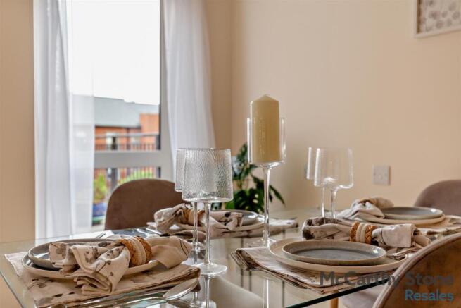 8696361-interior20-800.jpg