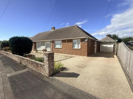 Seafield Close, Barton On Sea, New Milton, Hampshire. BH25 7HR