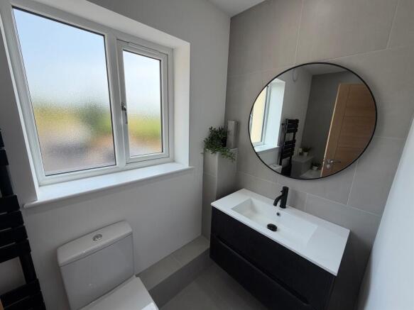 4 bed Terraced for sale Image 4