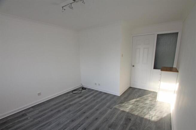 Living room b.jpg