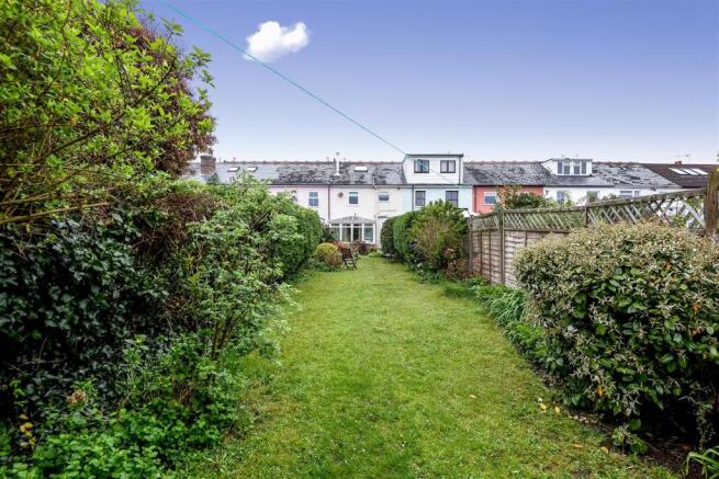18 North Road - Gar 