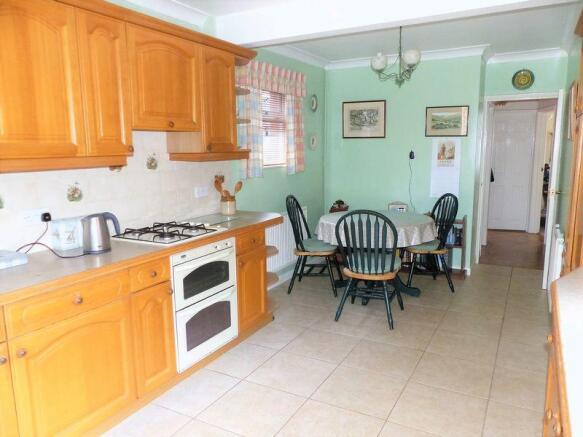 Kitchen/dining...