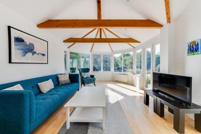 THE GARDEN ROOM.jpg