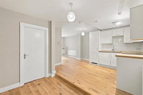 Overstone Road, London, W6