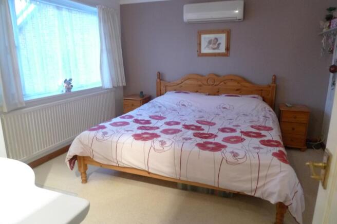 bed 1