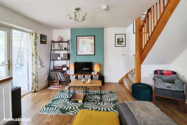 Lounge / Kitchen
