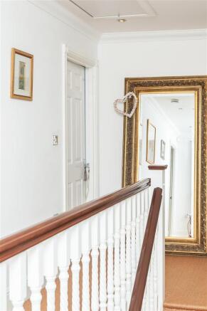 8266035-interior03.j