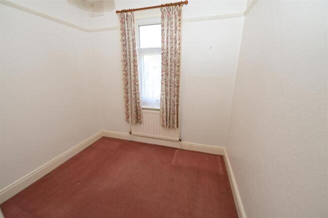 3 bed Terraced for sale Image 10