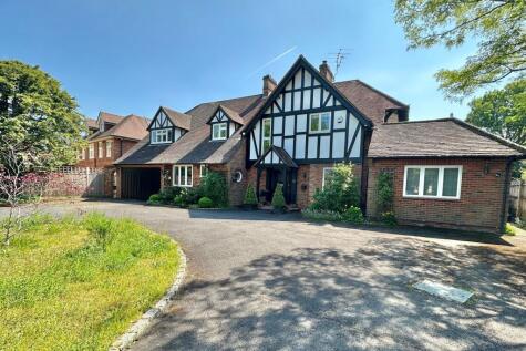 Chiltern Hills Road, Beaconsfield, HP9