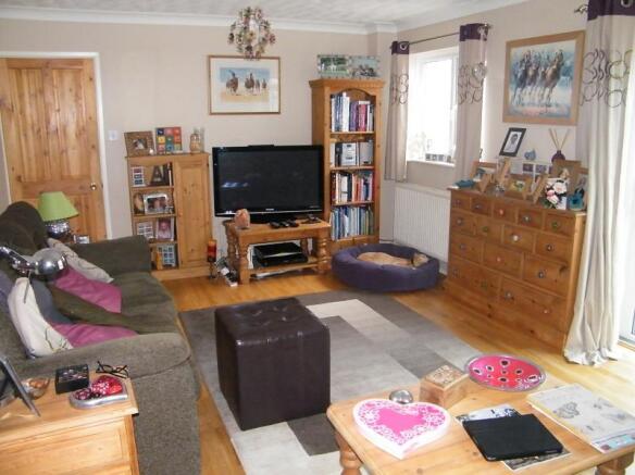 Lounge 2