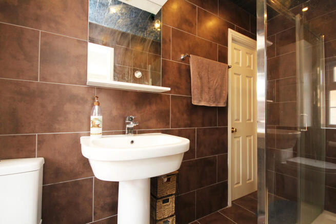 En Suite - Bedroo...