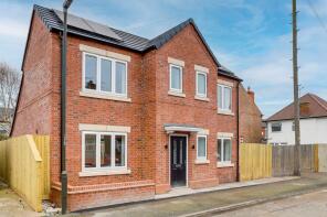 4, Grange Road, Nottingham NG10 2EH