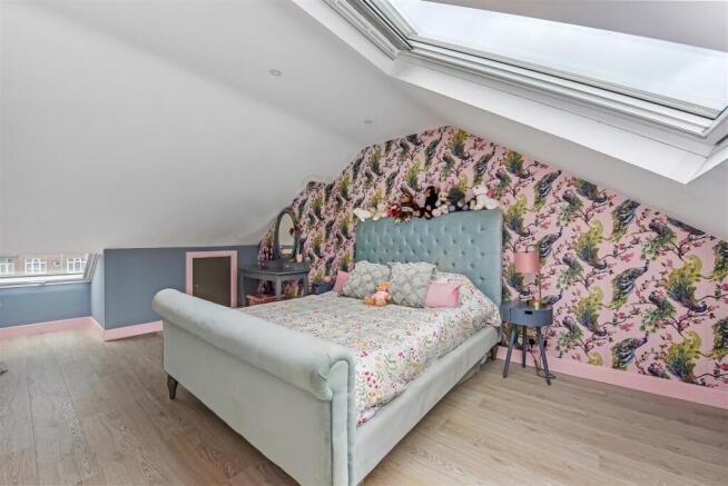 Master Bedroom.jpg