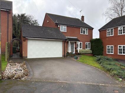 Wakes Close, Dunton Bassett, Lutterworth, LE17