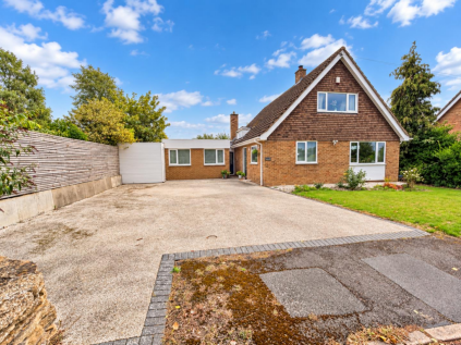 Chestnut Avenue, Wootton Village, Northampton NN4