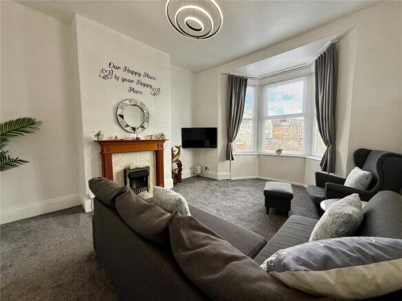 1 bed Apartment for sale Image 5
