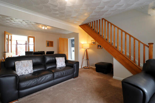Pine Hall Drive, Monk Bretton Barnsley, S71 photo 5