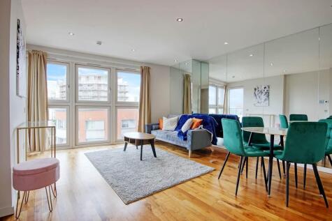 New Providence Wharf, Fairmont Avenue, E14