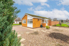 2, Hebden Avenue, Woodloes Park, Warwick CV34 5XD