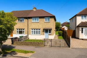 43, Harvey Road, St. Albans AL2 1NA
