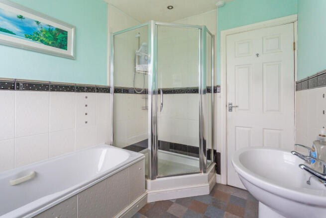 bathroom b
