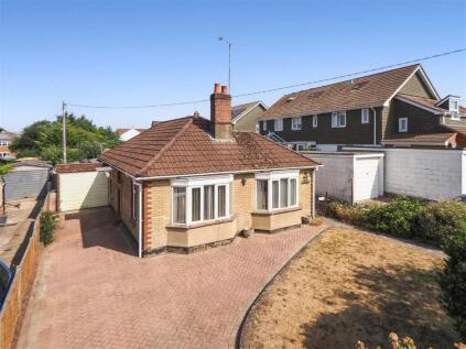 Farrs Avenue, Andover
