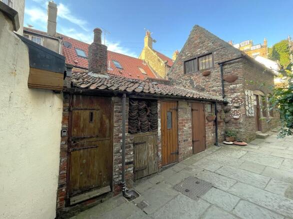 3 bed Cottage for sale Image 11