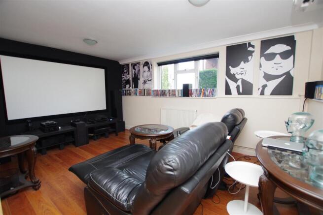 Bedroom Two (Lower Ground)