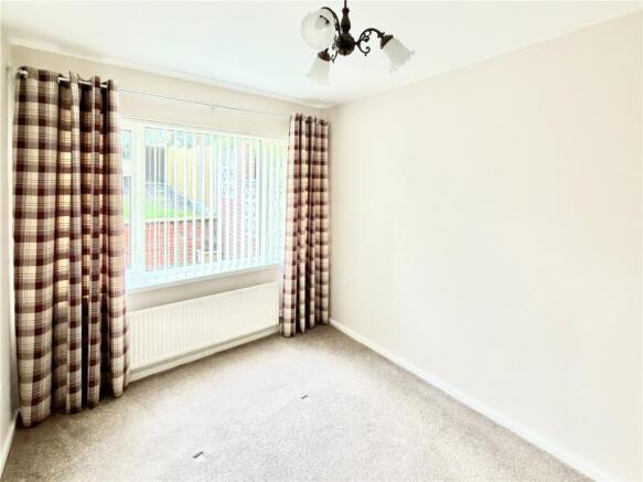Nidderdale Road, Rotherham, South Yorkshire, S61 photo 4