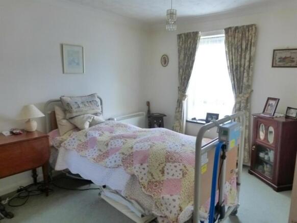 Bedroom1.jpg