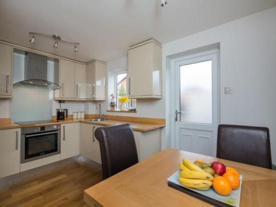 Kitchen/Breakfast Rm