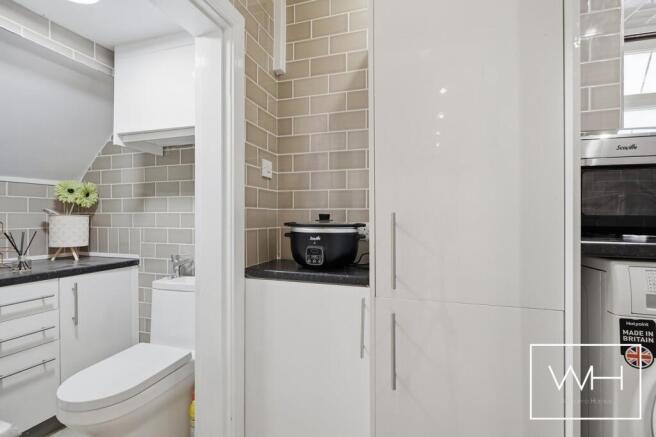 3 bed House for sale Image 11