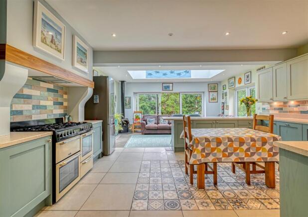23 Ludlow Road-34.jpg