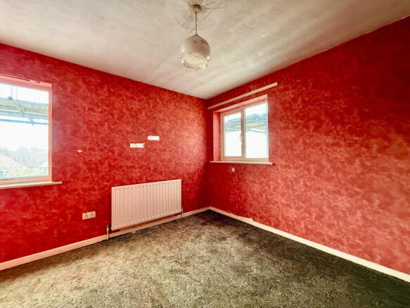 2 bed Flat for sale Image 8