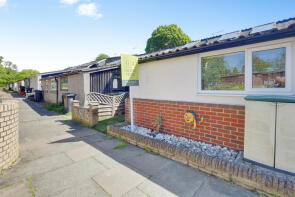 14, Longwick, Langdon Hills, Basildon SS16 5UG