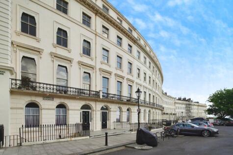 18-19 Adelaide Crescent, Hove, BN3