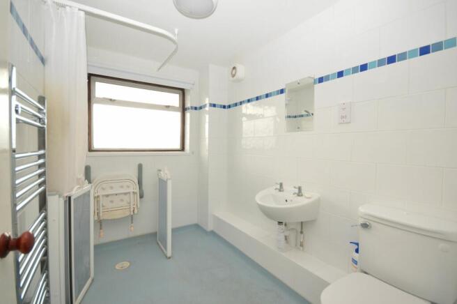 Wet Room / Bathroom