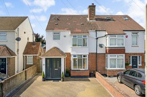 Park Road, Kennington, Ashford, Kent, TN24