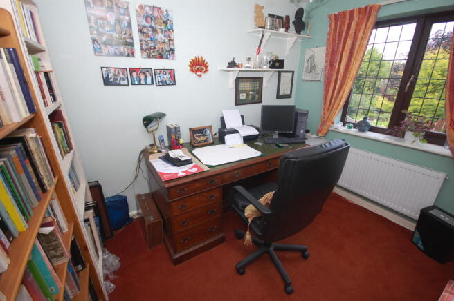 Photo 8