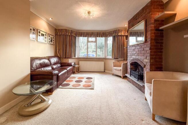 Courthouse Road, Maidenhead, Berkshire, SL6 6HY photo 2