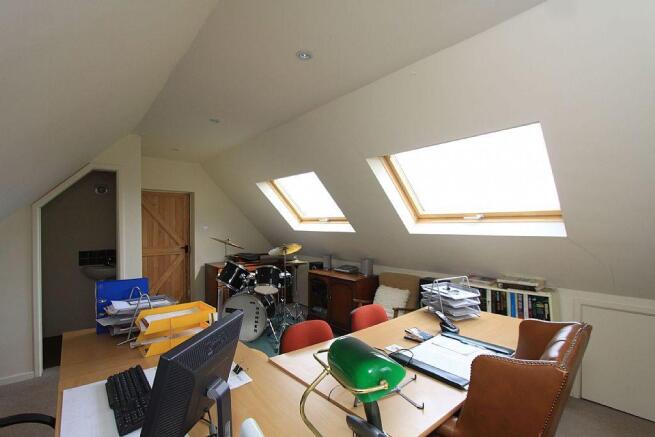 Home Office / Studio / 3rd Bedroom