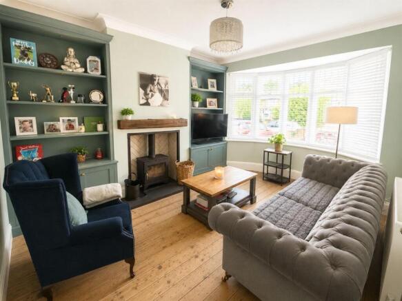 Front Lounge