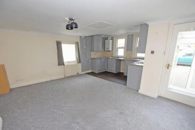 kitchen loungee.jpeg