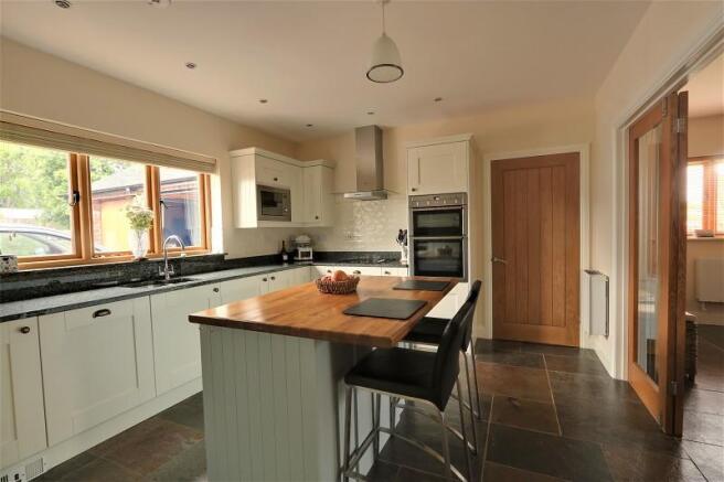 Kitchen Breakfast Room