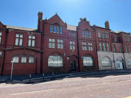 6, Marina Courts, Michaelson Road, Barrow-in-furness LA14 2HL