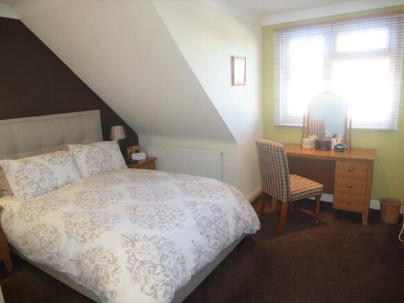 Bed1.JPG