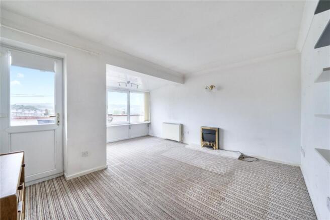 2 bed Bungalow for sale Image 4