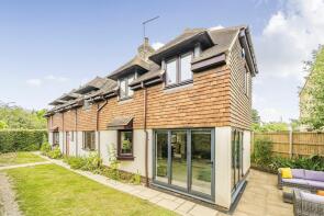 Springwood, The Warren, Faversham ME13 9PY